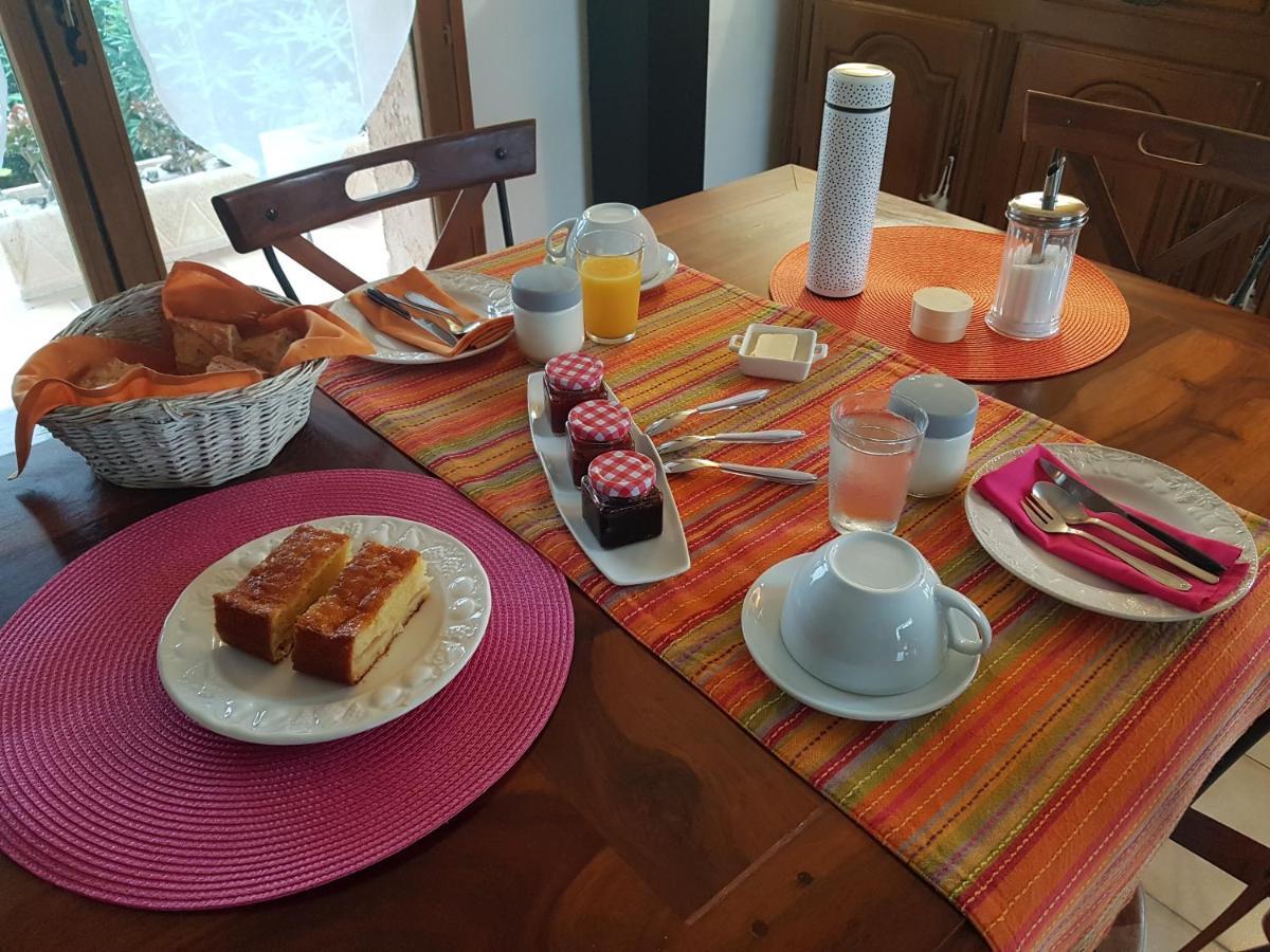 Bed & Breakfast D Hotes De La Louve